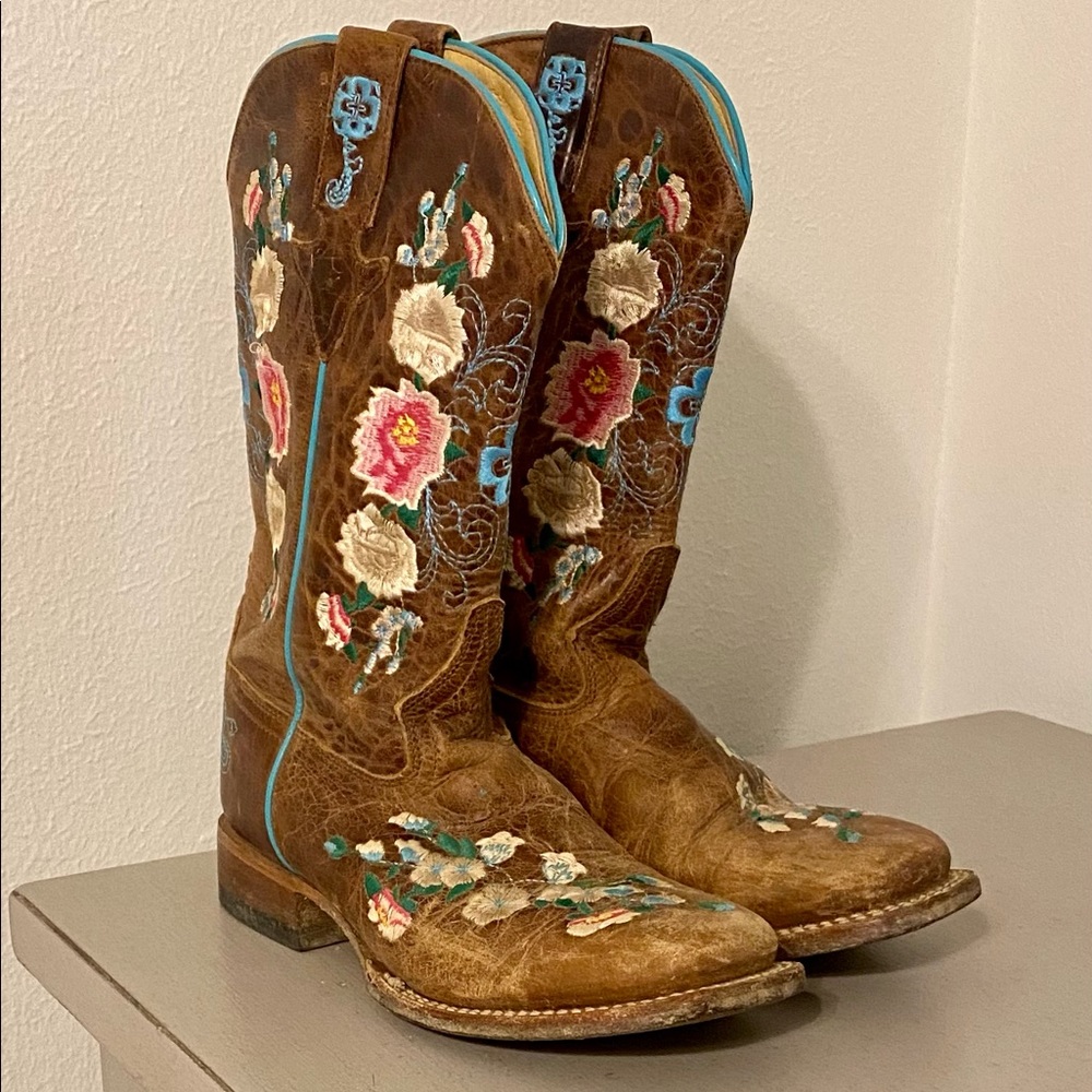 Girls Macie Bean Boots Size 3!!